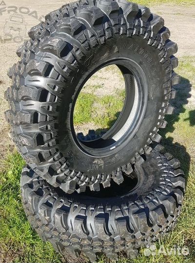 CST CL-18 35/10.5 R16 119K