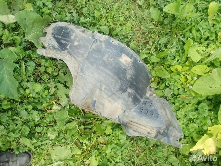 Chevrolet aveo т300 подкрылок передний левый