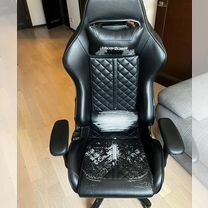 Компьютерное игровое кресло DXRacer