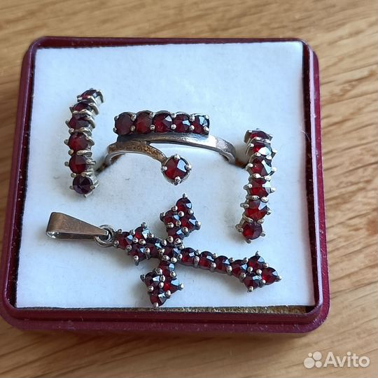 Серьги кулон кольцо - чешс. гранаты пиропы Богемия