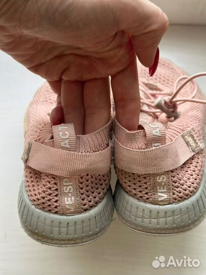 Кроссовки детские