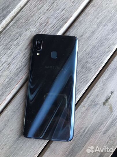 Samsung galaxy a30 4/64