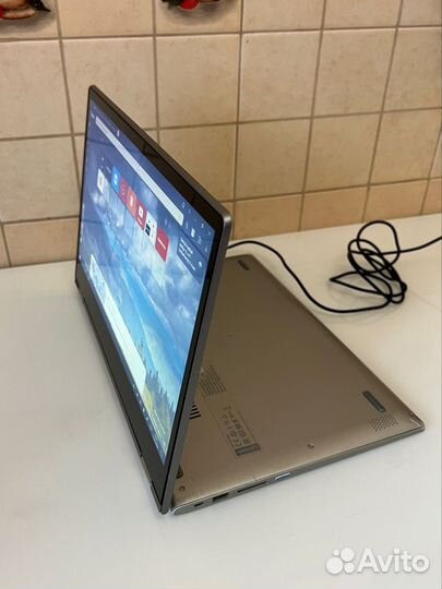 Ноутбук Lenovo yoga 530