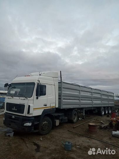 МАЗ 5440B9-1470-031 с полуприцепом, 2014