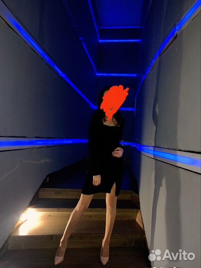 Бархатное платье 40