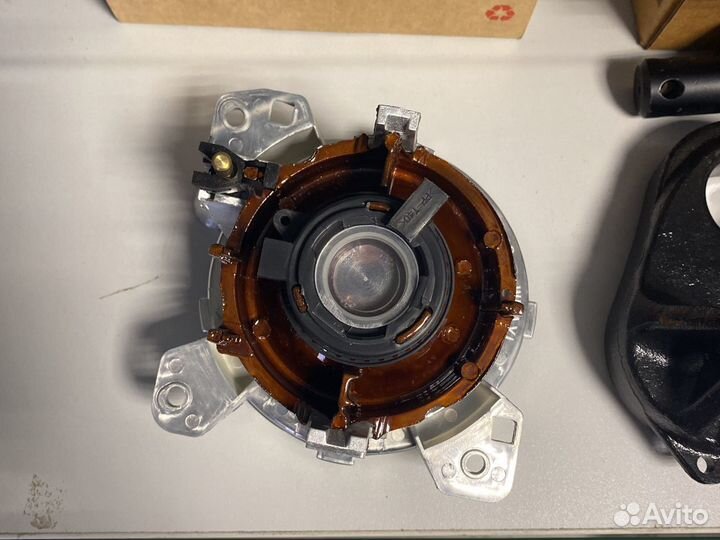 Противотуманная фара scania