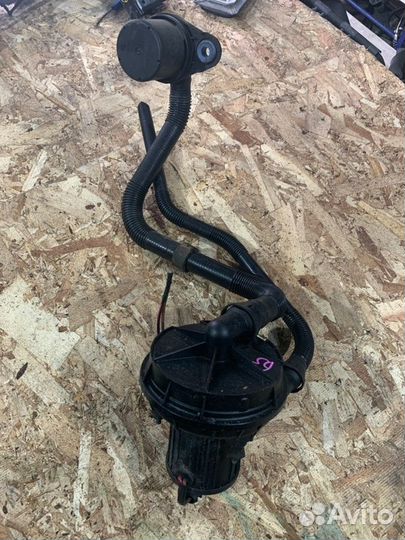 Насос вторичного воздуха Porsche Cayenne 955 3.2