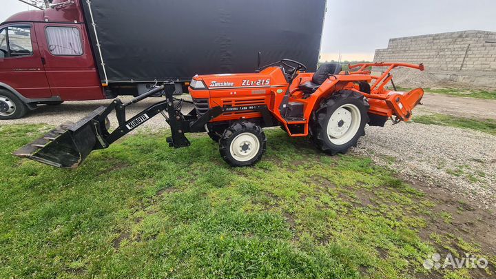 Мини-трактор Kubota L1-215, 1990