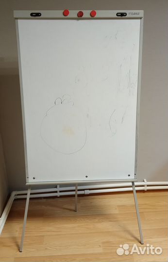 Доска флипчарт магнитно маркерная с дефектом
