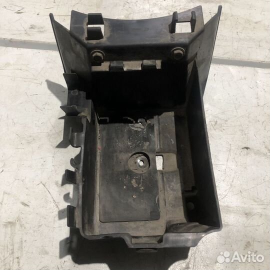 Короб под акб для Suzuki VZ1600 Marauder