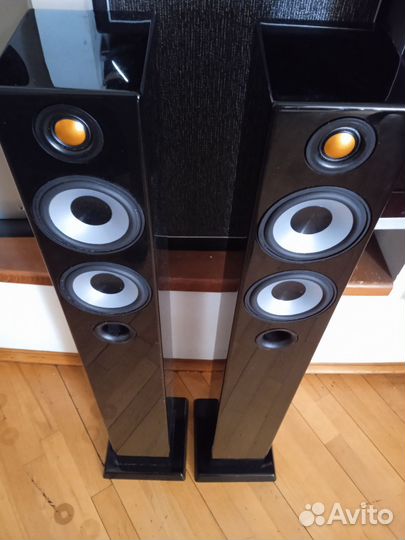 Monitor audio Radius 270