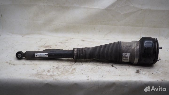 Пневмоамортизатор задний правый mercedes c217 бу