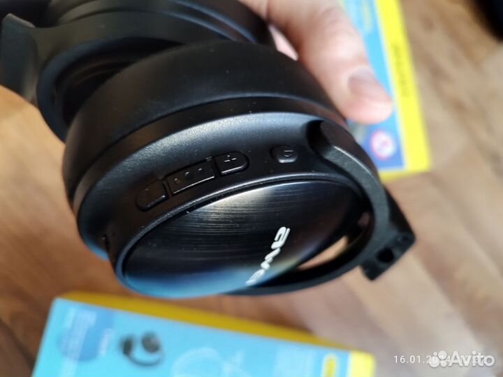 Беспроводные наушники