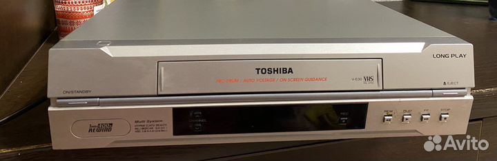 Видеомагнитофон toshiba V-E30
