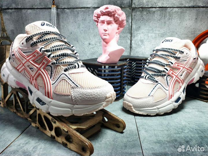 Женские кроссовки Asics Gel-Kahana 8