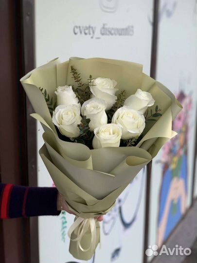 Букет белых роз с доставкой