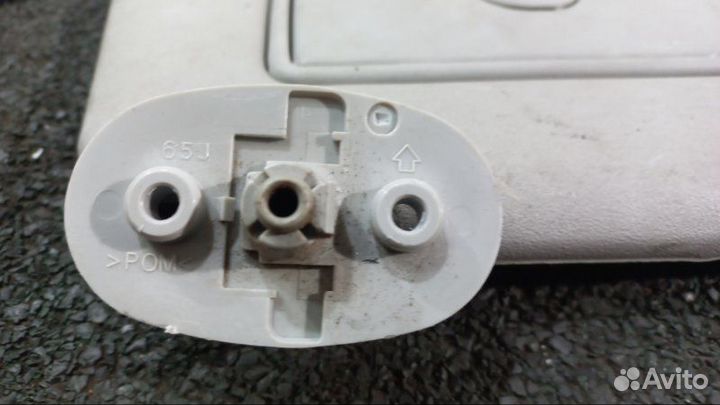 Козырек солнцезащитный правый Mitsubishi Lancer 9