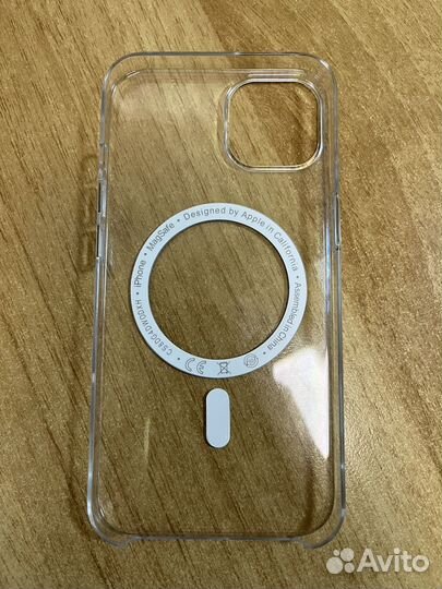 Чехол на айфон 13