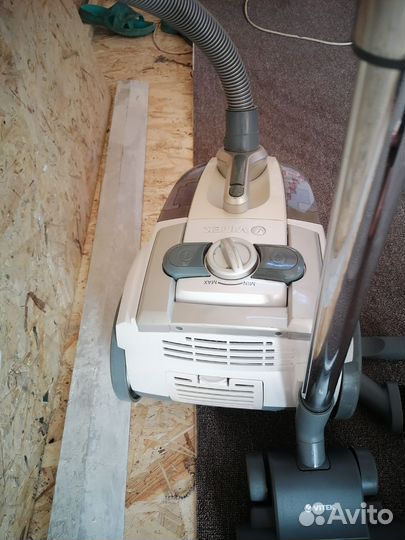 Пылесос vitek vt1833