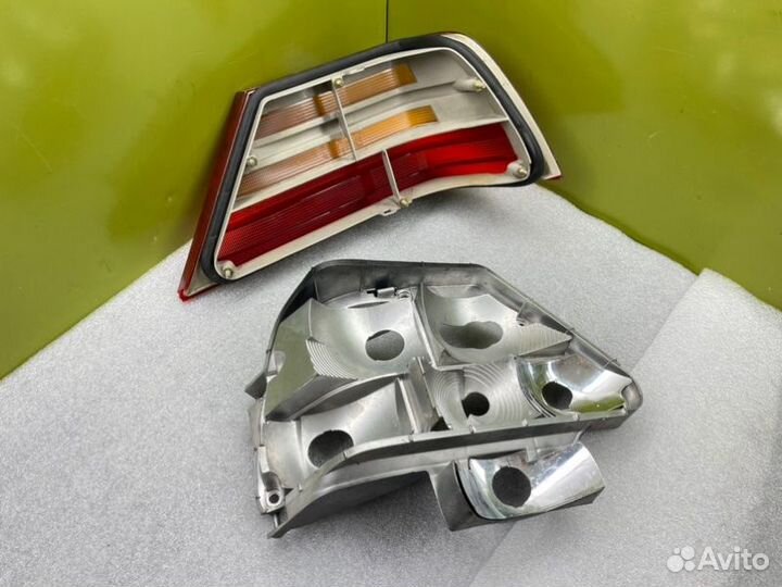 Фонарь левый Mercedes-Benz S-Class W140 M119.970