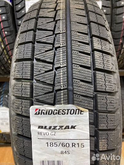 Bridgestone Blizzak Revo GZ 185/60 R15 84S