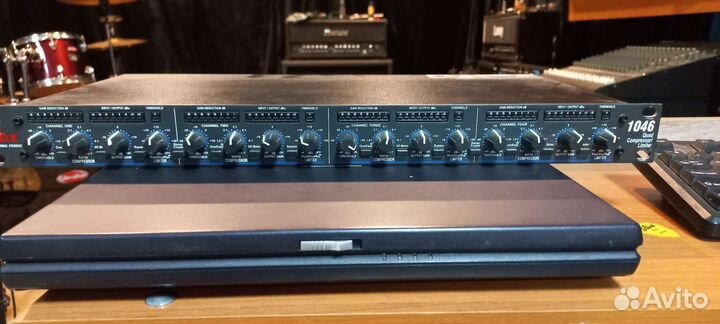 Студийное оборудование