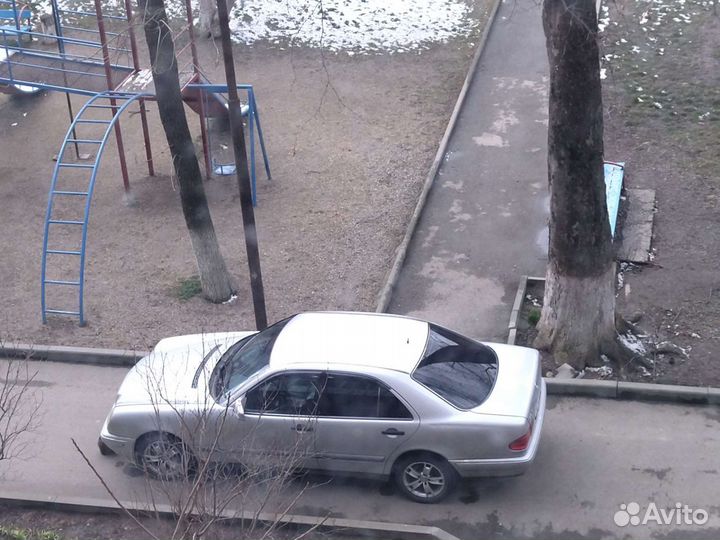 Водитель B C. крановщик: машинист крана
