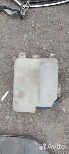 Бак для моторной лодки емкость