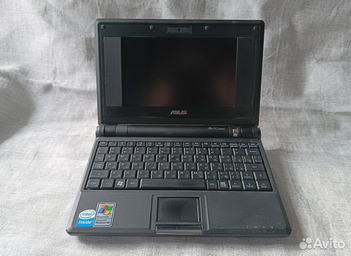 Asus EEE PC 4g 7