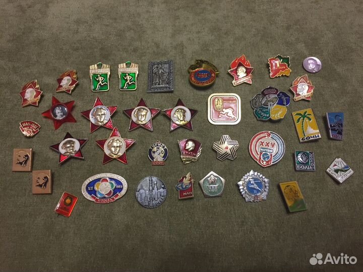 Значки советских времён
