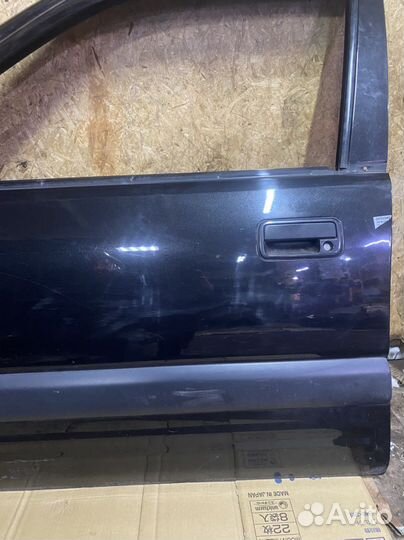 Передняя левая дверь Opel Frontera