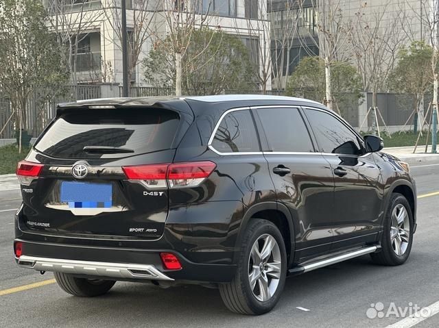 Toyota Highlander 2.0 AT, 2019, 49 000 км