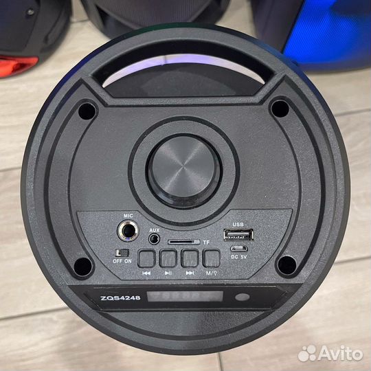 Большая портативная колонка блютуз