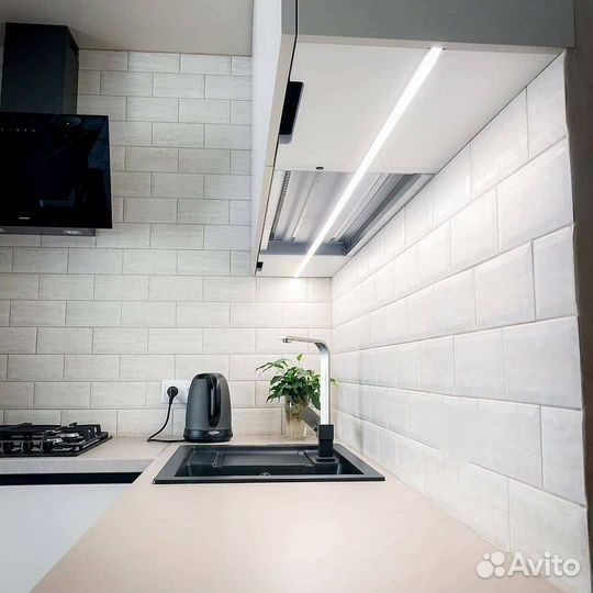 Прямая кухня на заказ. Фабрика в Ровном