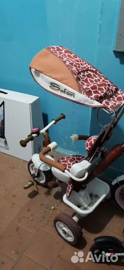 Детский велосипед с ручкой