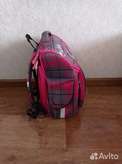 Школьный рюкзак