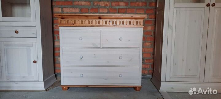 Комод Хельсинки из массива сосны