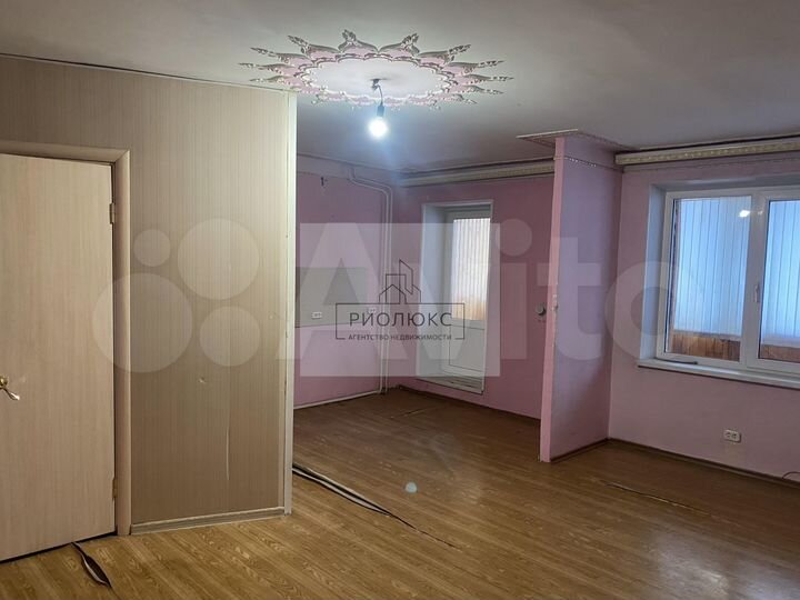 5-к. квартира, 122 м², 1/9 эт.