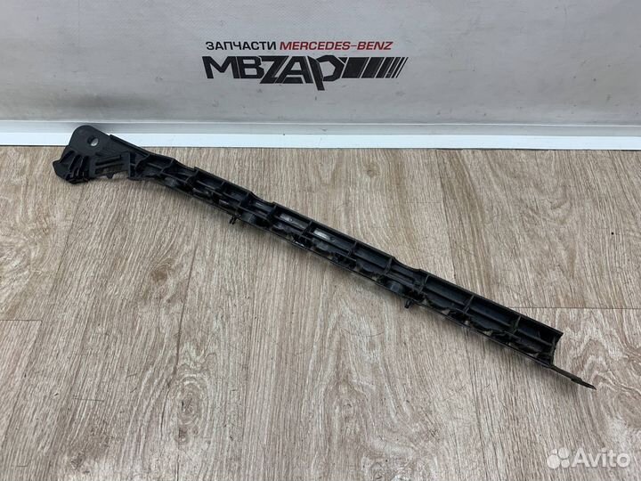 Кронштейн заднего бампера левый Mercedes W212 E