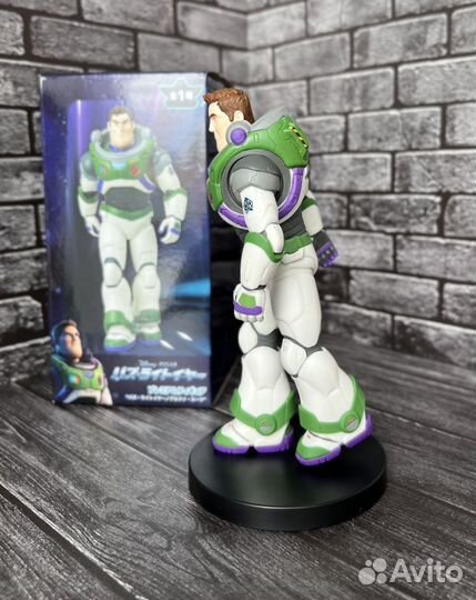 Базз Лайтер Buzz Lightyear 2022 Toy Story