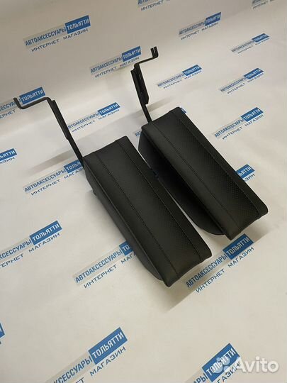 Шевроле-Нива подлокотник барного типа