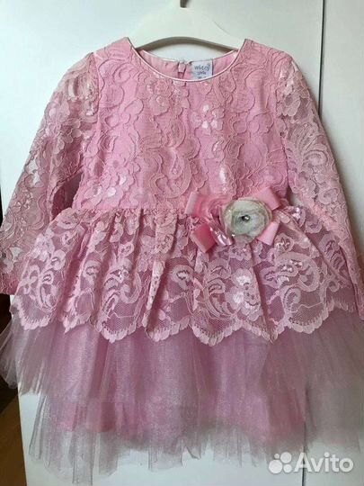 Платье на девочку