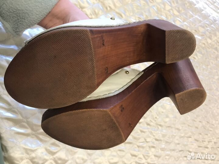 Босоножки женские 37 размер новые