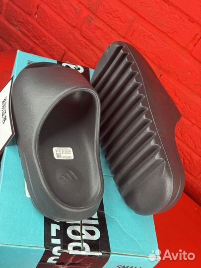 Adidas Yeezy Slides 'Onyx' Оригинал