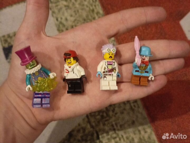 Лего Hide and Seek