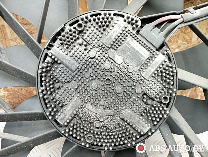 Вентилятор радиатора BMW 5 F10/F11 F01 2011