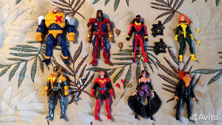 Фигурки Marvel Legends