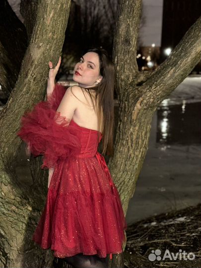 Вечернее платье