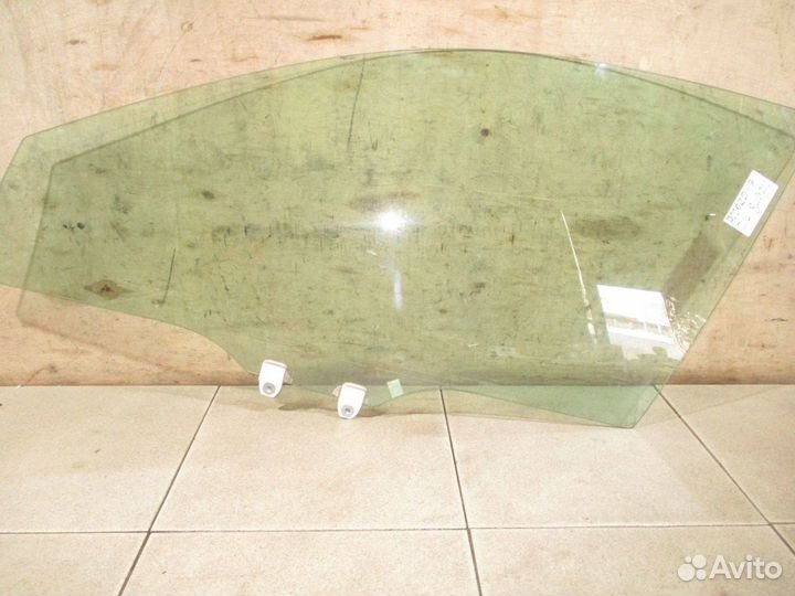 Стекло двери передней левой Honda Accord 7