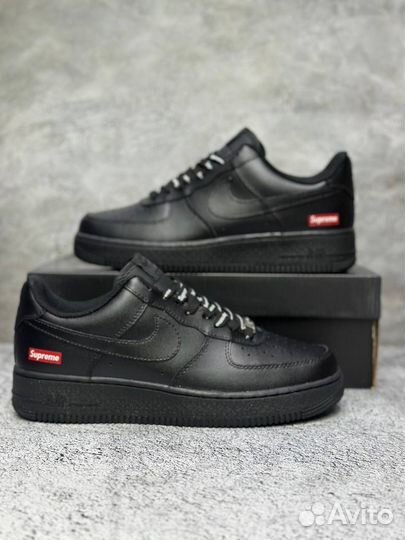 Nike Air Force 1 x Supreme